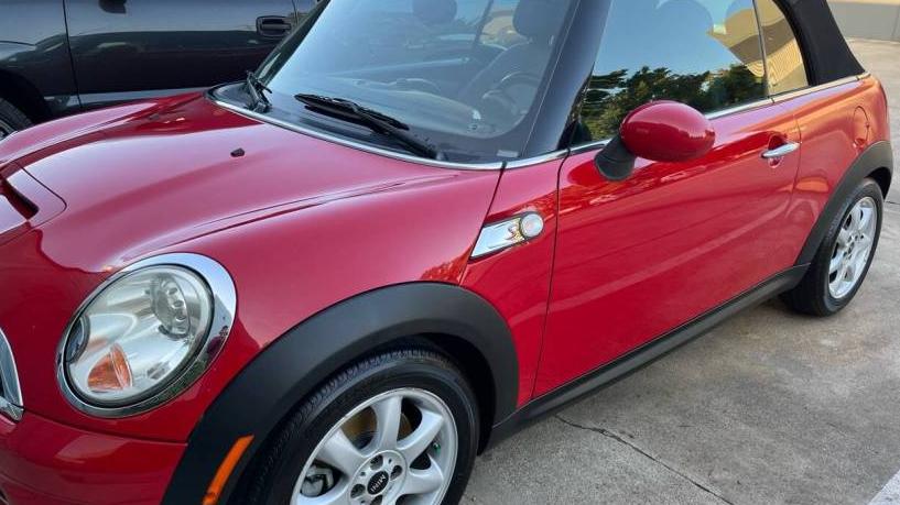 MINI COOPER CONVERTIBLE 2010 WMWMS3C52ATZ85385 image